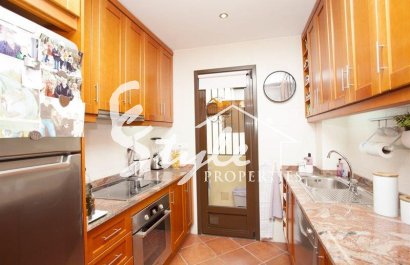 Resale - Apartment - Punta Prima