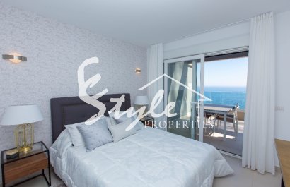 Luxury apartment for rent with panoramic sea views
