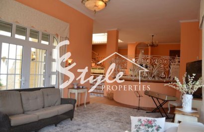 Элитная вилла в Кампоамор, Коста Бланка, Испания, 640 - 4