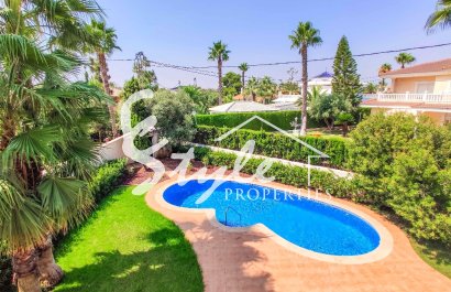 Nuevo - Villa - Cabo Roig