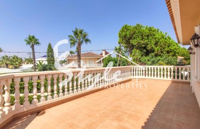 Nuevo - Villa - Cabo Roig
