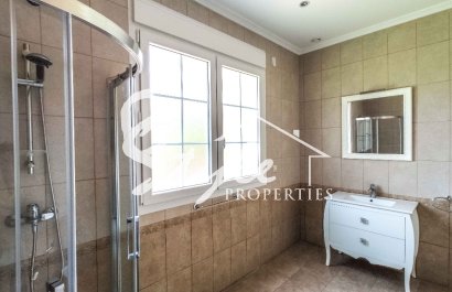 Nuevo - Villa - Cabo Roig