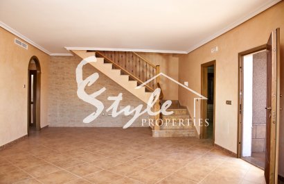 Вилла от застройщика на продажу в Пунта прима, Лос АлтосPunta Prima, Los Altos, Alicante, Испания