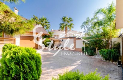 Вторичное жилье - Вилла - Сьюдад Кесада