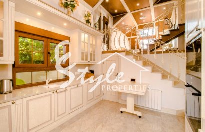 Вторичное жилье - Вилла - Сьюдад Кесада