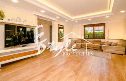 Вторичное жилье - Вилла - Сьюдад Кесада