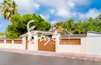 Вторичное жилье - Вилла - Сьюдад Кесада