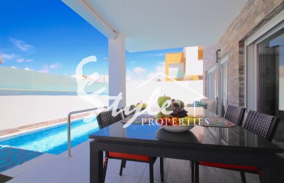 Вторичное жилье - Вилла - Mil Palmeras