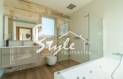 Вторичное жилье - Вилла - Лас Колинас - Las Colinas Golf