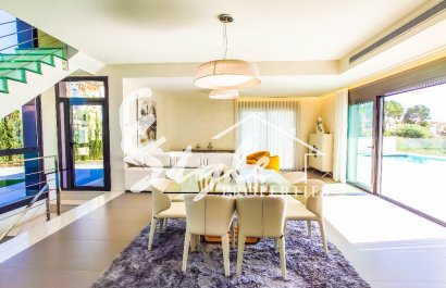 New build - Villa - Dehesa de Campoamor