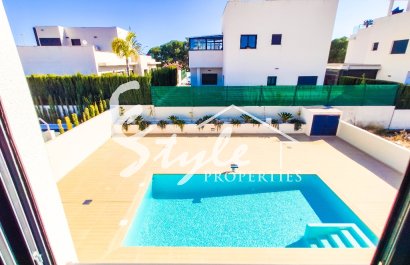 Nuevo - Villa - Dehesa de Campoamor