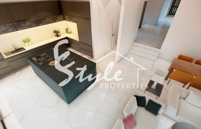 Buy villa in Costa Blanca close to golf and beach. ID: ON1120_45