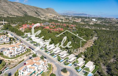 Buy villa in Costa Blanca close to golf and beach in Benidorm. ID: ON1121_33