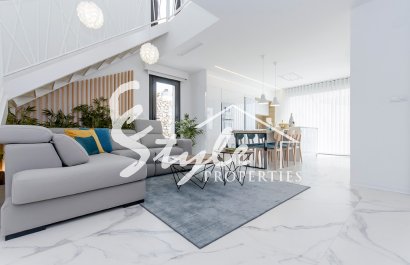 Buy villa in Costa Blanca close to golf and beach in Benidorm. ID: ON1137_33