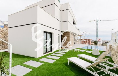 Buy villa in Costa Blanca close to golf and beach in Benidorm. ID: ON1137_33