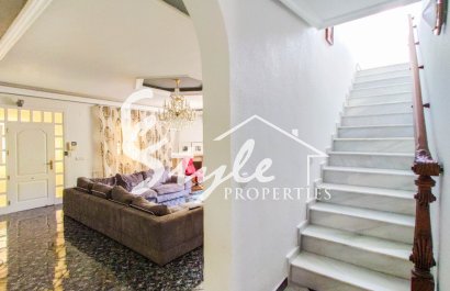 Вторичное жилье - Вилла - Сьюдад Кесада