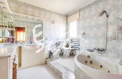 Вторичное жилье - Вилла - Сьюдад Кесада