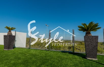 Nuevo - Villa - Villamartin