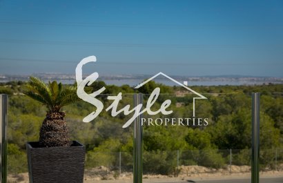 Nuevo - Villa - Villamartin