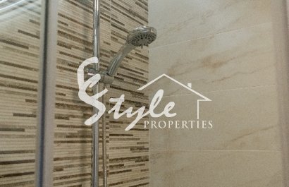 Nuevo - Villa - Villamartin