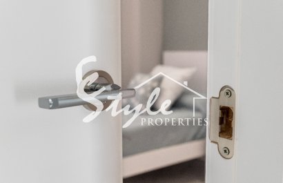 Nuevo - Villa - Villamartin