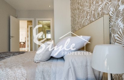 Nuevo - Villa - Villamartin