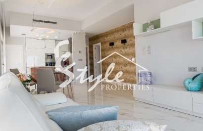 Nuevo - Villa - Villamartin