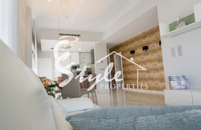 Nuevo - Villa - Villamartin