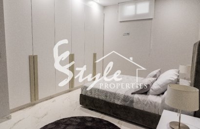 Nuevo - Villa - Villamartin