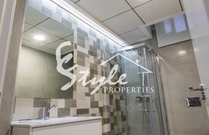 Nuevo - Villa - Villamartin