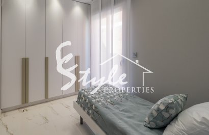 Nuevo - Villa - Villamartin