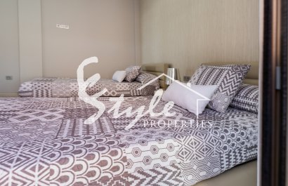 Nuevo - Villa - Villamartin