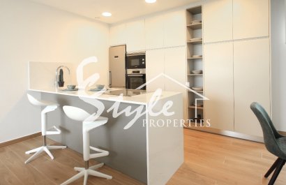 Nueva villa en venta cerca al mar in Alicante, Costa Blanca ON002