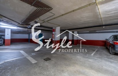 Купить пентхауз у моря с панорамным видом в Кампоамор, Коста Бланка, Испания. ID: 4725