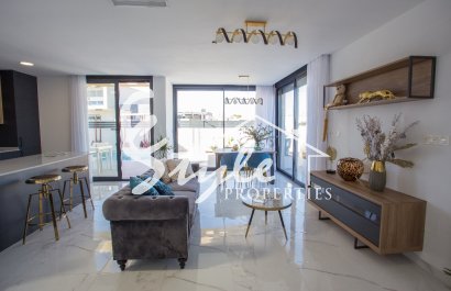 Nuevo - Villa - LOS MONTESINOS - La Herada