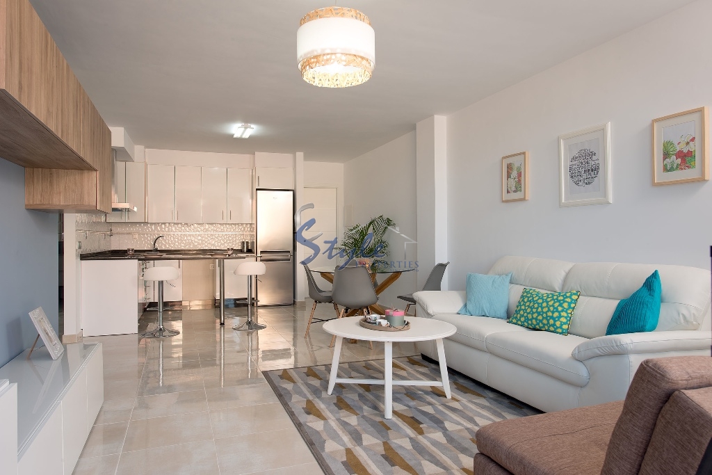 Apartments for sale in Cabo Roig, Costa Blanca, Spain ON327-14
