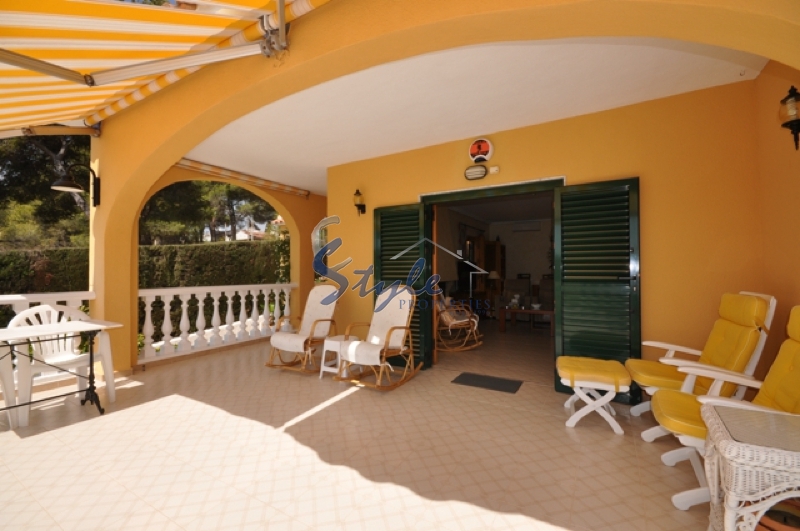 Villa en alquiler con Piscina, Los Balcones, Orihuela Costa 