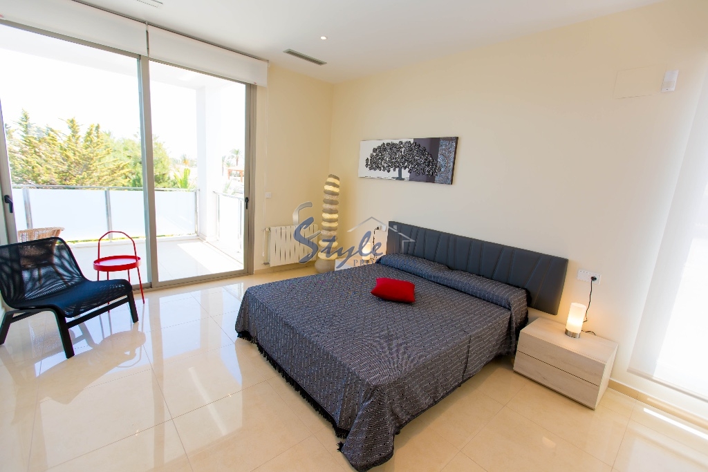 Short Term Rentals - Luxury Villa - Cabo Roig