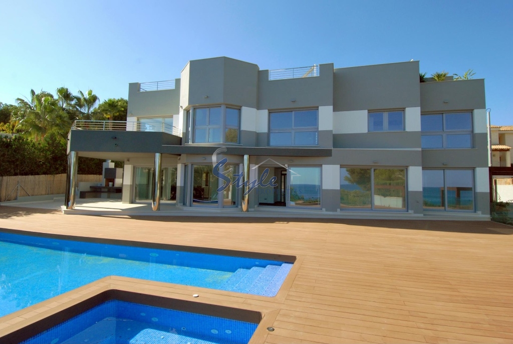 New build villa 1st line to the sea in Calpe, Alicante, Costa Blanca, Spain