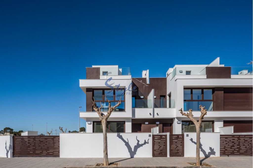 New build property for sale close to sea in Alicante, Costa Blanca, Spain