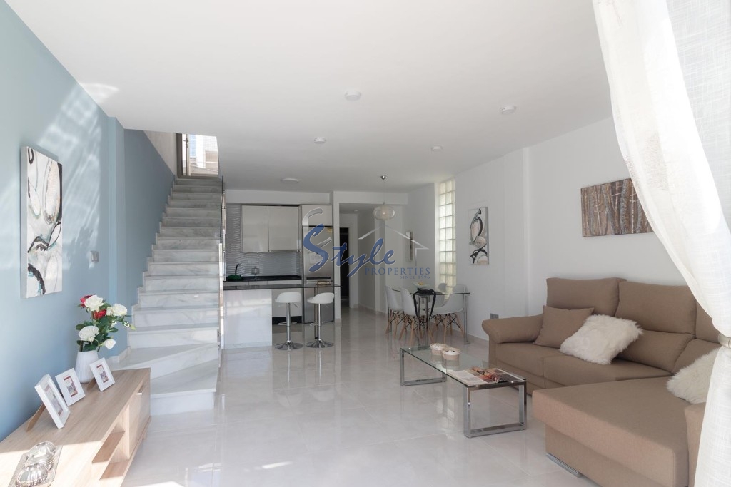 Buy duplex in Los Alcázares close to the beach. ID ON1109