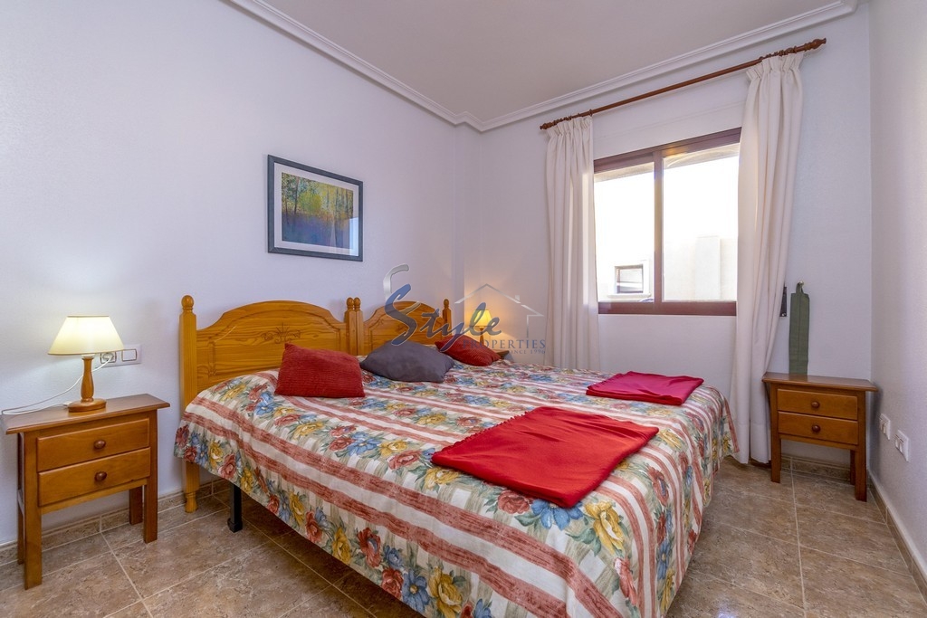 Comprar Apartamentos en Cabo Roig cerca del mar. ID 4578