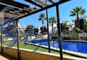 Comprar apartamento con piscina y cerca del mar en Playa Flamenca, Orihuela Costa. ID: 4615