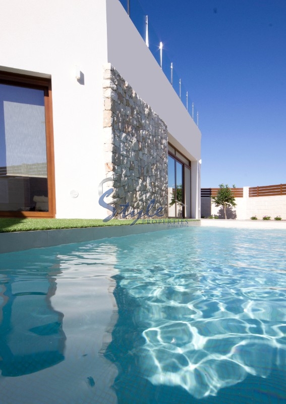 Buy newly built villa in Benijófar, Costa Blanca. ID ON1149_33