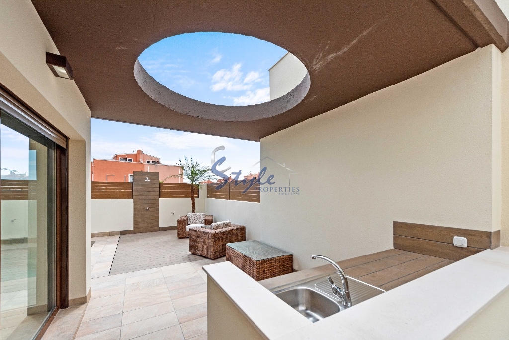 Nuevas modernas villas con piscina privada en La Herrada, Los Montesinos, Costa Blanca, España