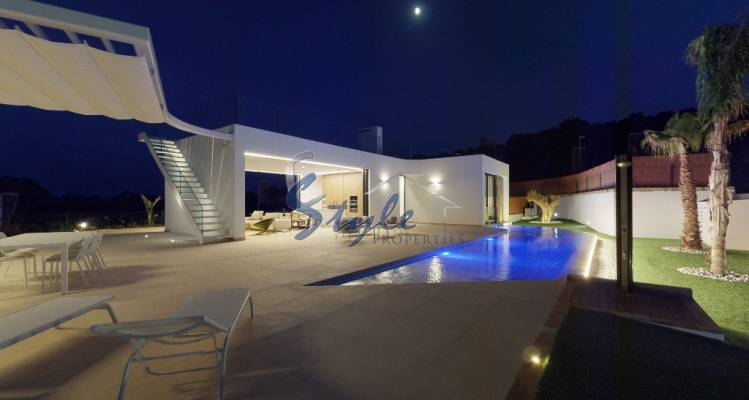 En venta nueva villa en Las Colinas, Costa BlancaON958