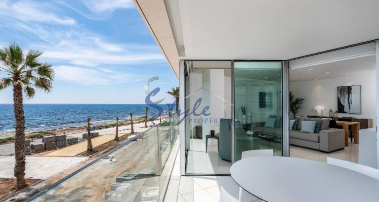 Seafront apartments for sale in Torrevieja, Costa Blanca South, Spain