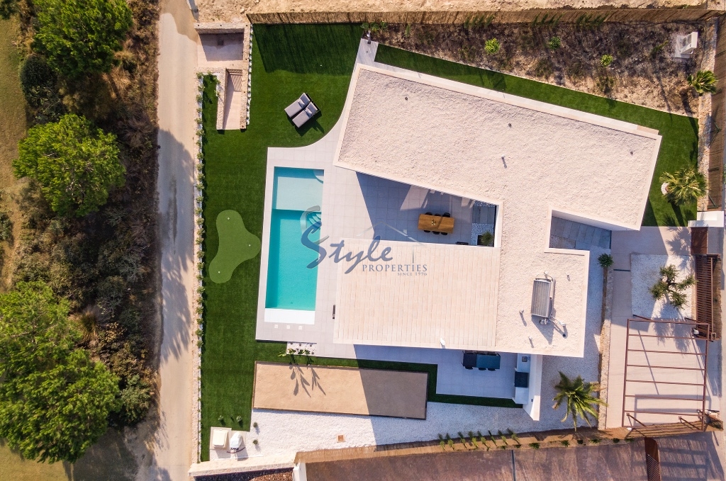 Villa de lujo de nueva construcción en venta en San Miguel de Salinas, Orihuela Costa, Costa Blanca Sur, España