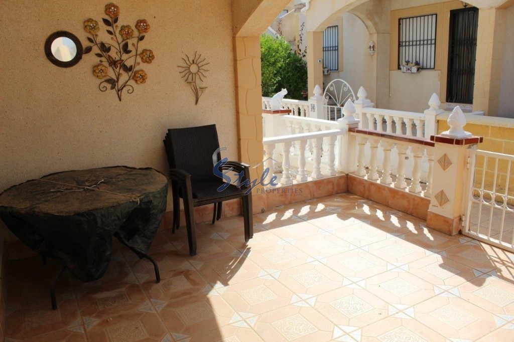 Buy bungalow with pool close to the sea in Playa Flamenca, Orihuela Costa. ID: 4134