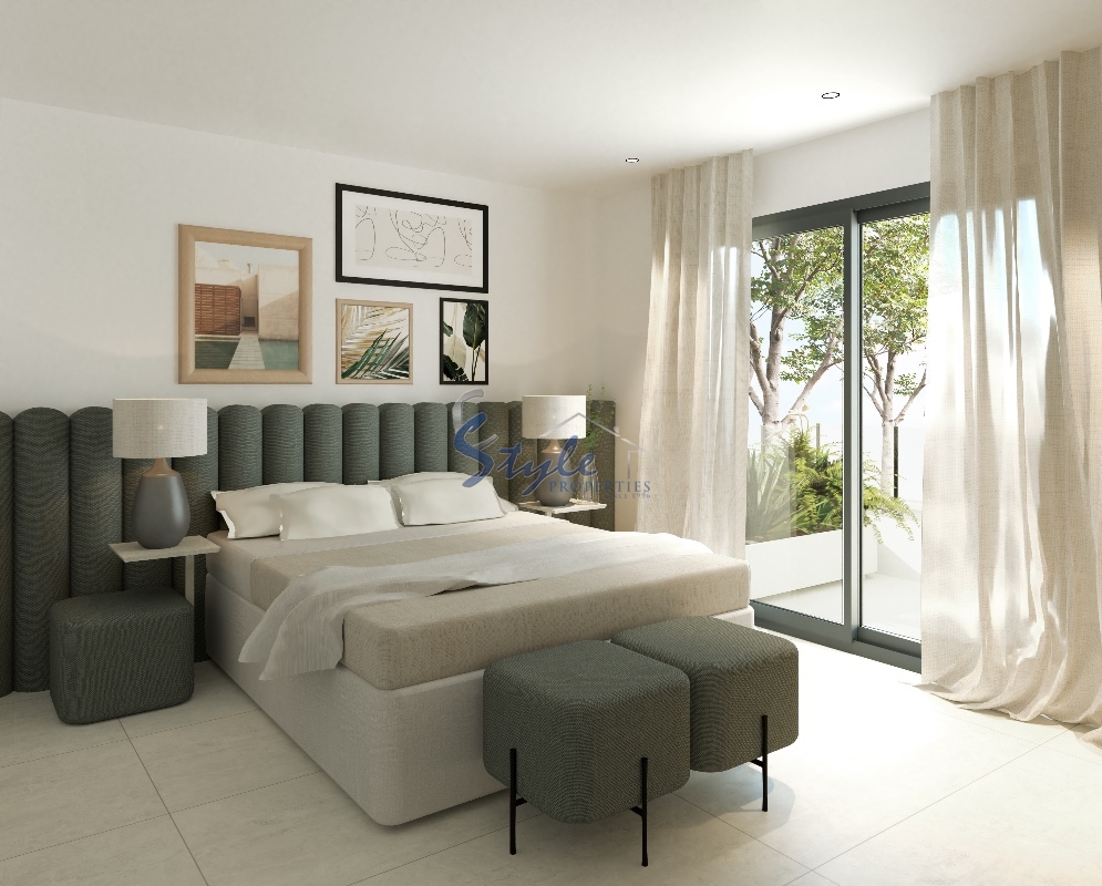 Таунхаусы с 3 и 2 спальнями на продажу в Santa Pola, Gran Alacant, Alicante, Испания ON567